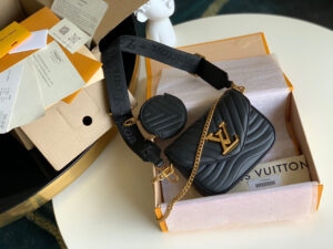 Louis Vuitton Multi Pochette New Wave