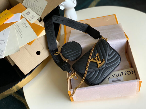 Louis Vuitton Multi Pochette New Wave