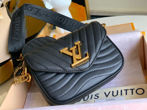 Louis Vuitton Multi Pochette New Wave