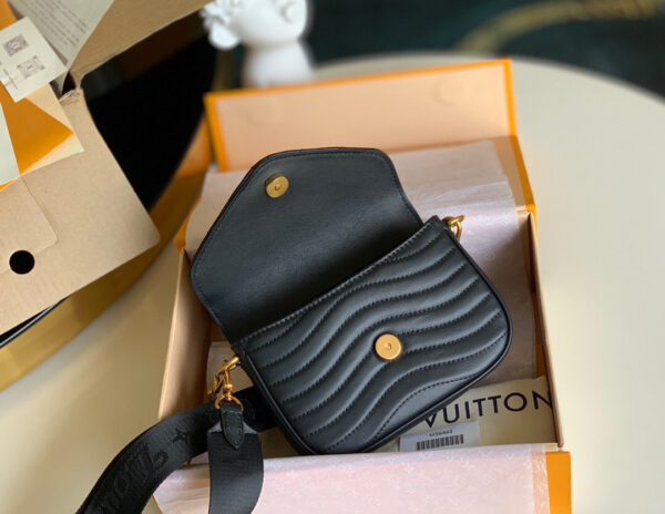 Louis Vuitton Multi Pochette New Wave