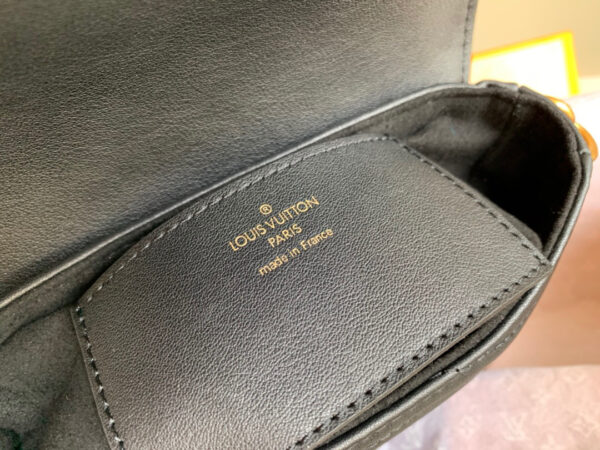 Louis Vuitton Multi Pochette New Wave