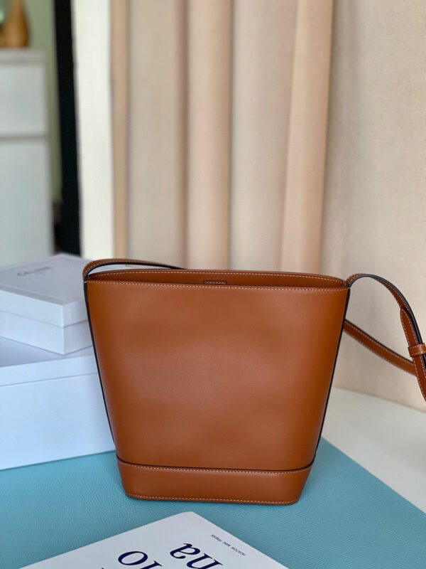 Celine Bucket
