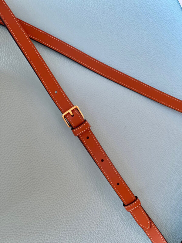 Celine Bucket