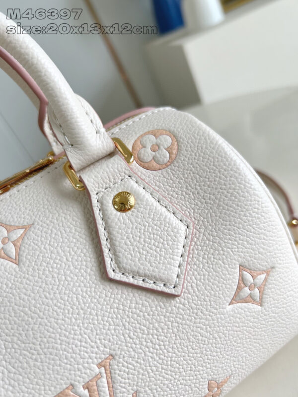 Louis Vuitton Speedy Bandoulière 20 Bag