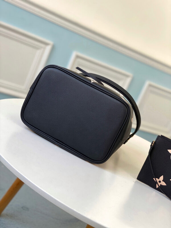 Louis Vuitton NeoNoe