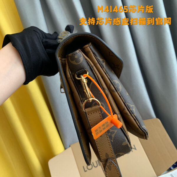 Louis Vuitton Pochette Metis