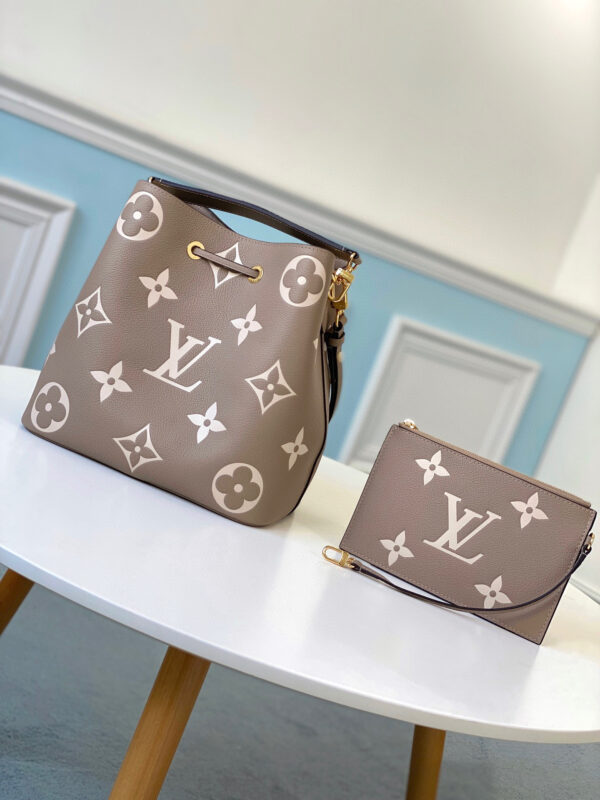 Louis Vuitton NeoNoe