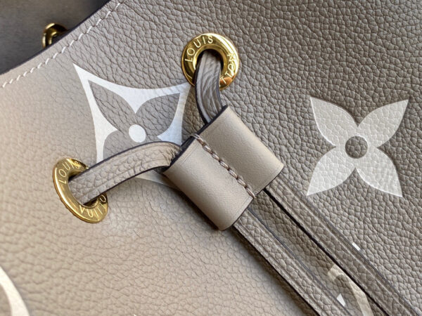 Louis Vuitton NeoNoe