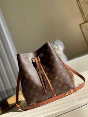 Louis Vuitton neonoe
