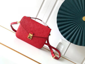 Louis Vuitton Pochette Metis
