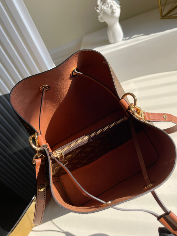 Louis Vuitton neonoe