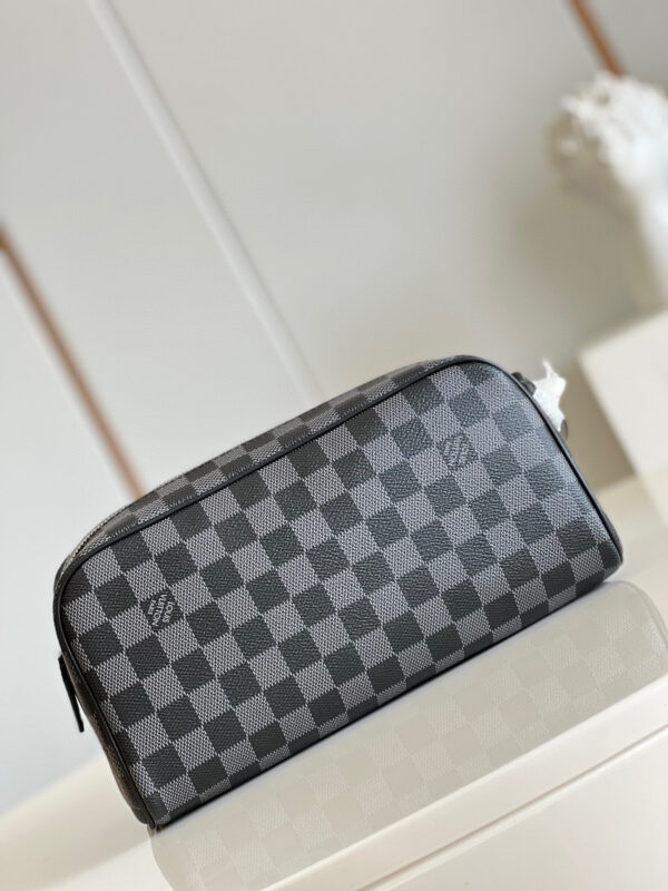Louis Vuitton Dopp kit toilet pouch