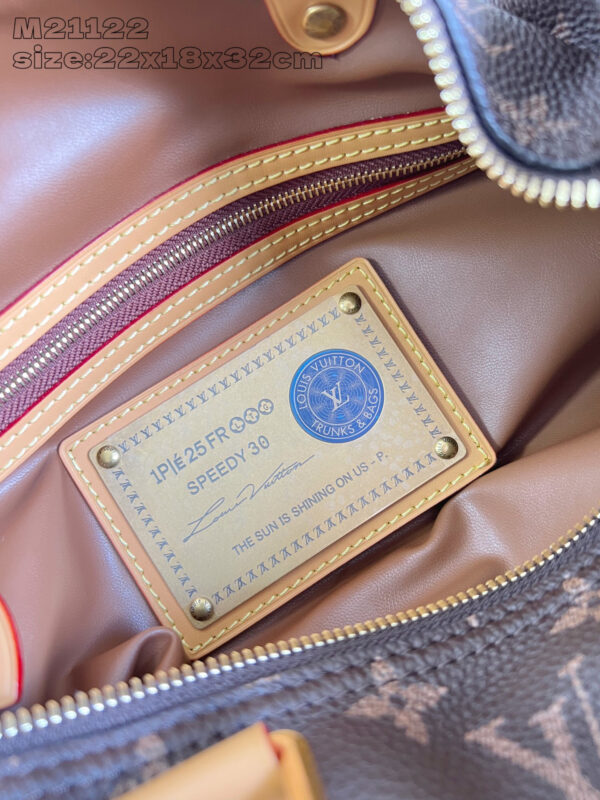 Louis Vuitton Speedy P9 Bandoulière 30 Bag
