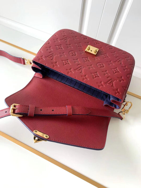 Louis Vuitton Pochette Metis