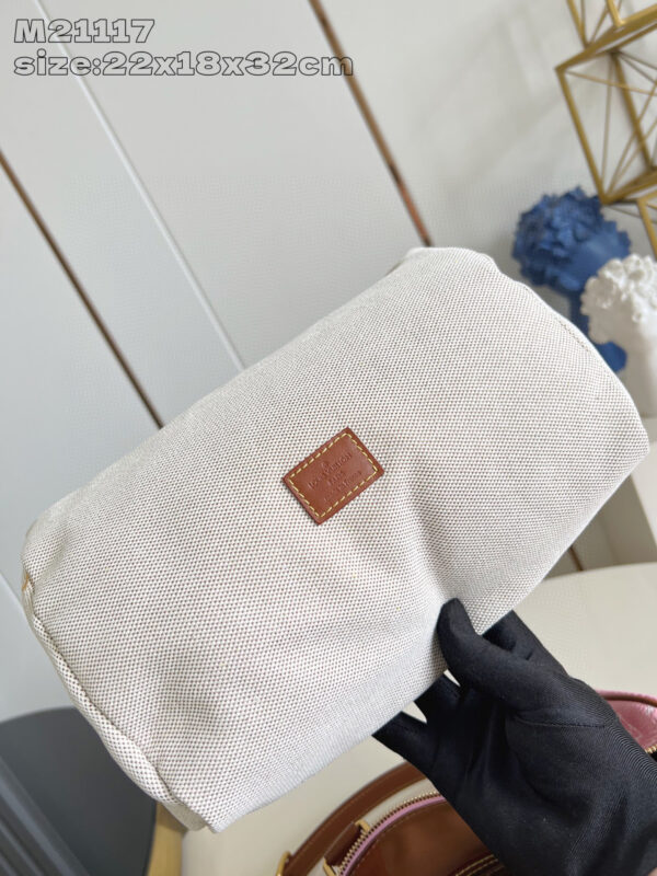 Louis Vuitton Speedy P9 Bandoulière 30 Bag