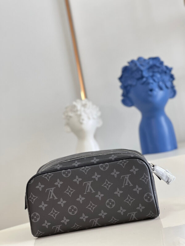 Louis Vuitton Dopp kit toilet pouch