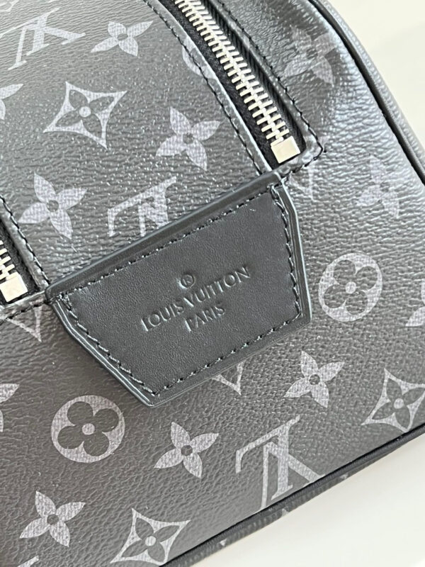 Louis Vuitton Dopp kit toilet pouch
