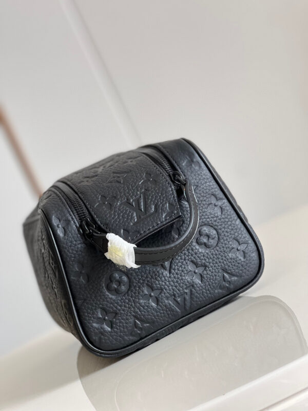Louis Vuitton Dopp kit toilet pouch