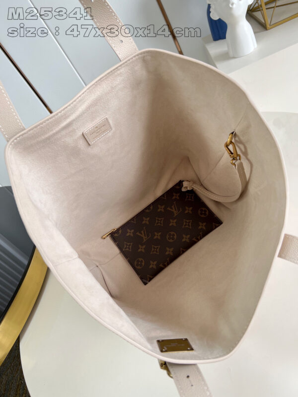 Louis Vuitton Low Key Cabas MM
