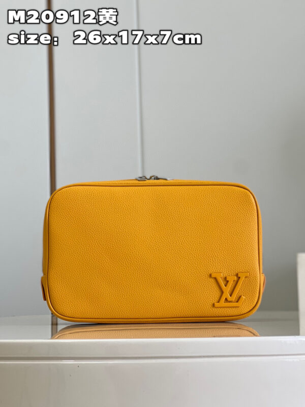 Louis Vuitton Clutches
