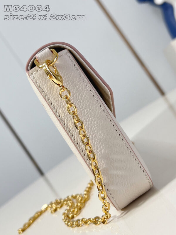 Louis Vuitton Félicie Pochette Bag