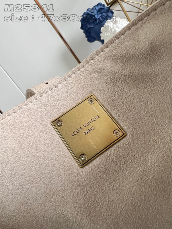 Louis Vuitton Low Key Cabas MM