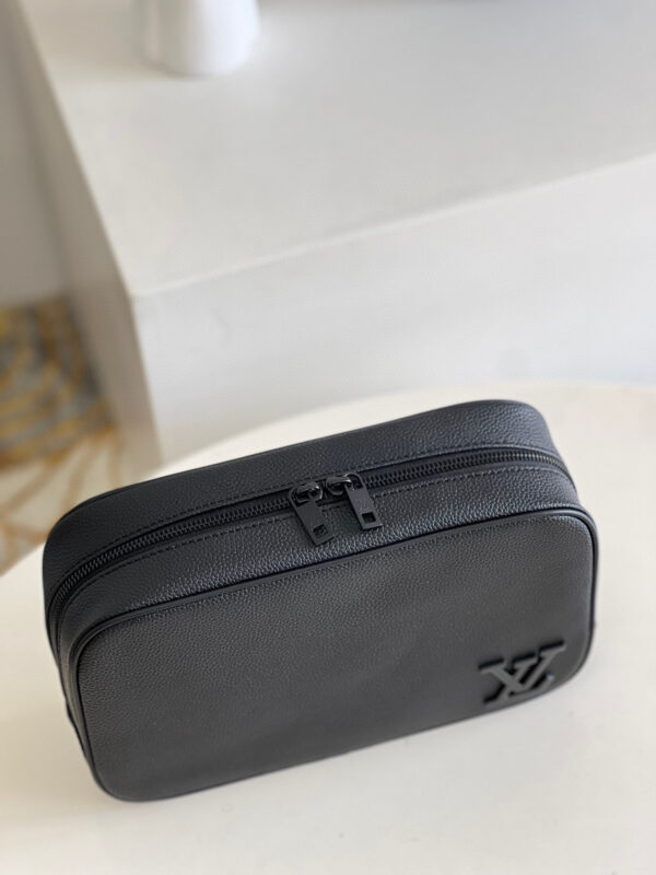 Louis Vuitton Clutches