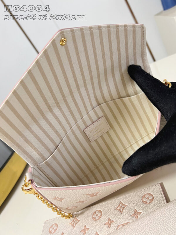 Louis Vuitton Félicie Pochette Bag