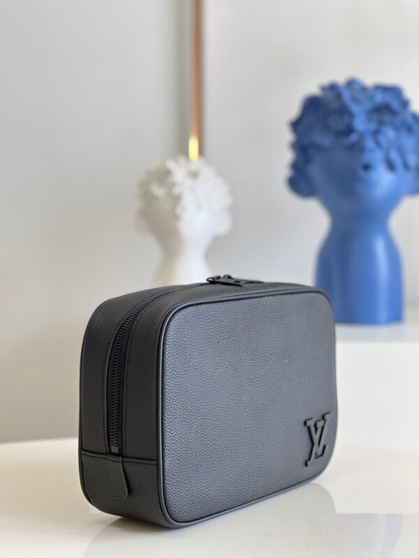 Louis Vuitton Clutches