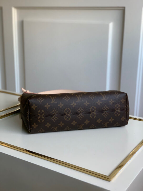Louis Vuitton Graceful PM