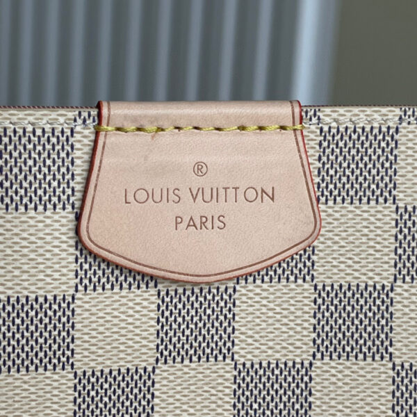Louis Vuitton Graceful MM