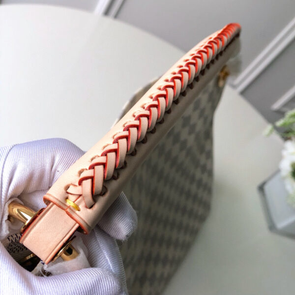 Louis Vuitton Artsy