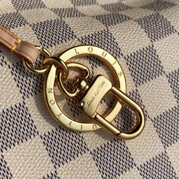Louis Vuitton Artsy