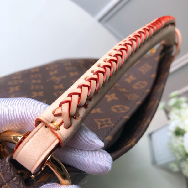 Louis Vuitton Artsy