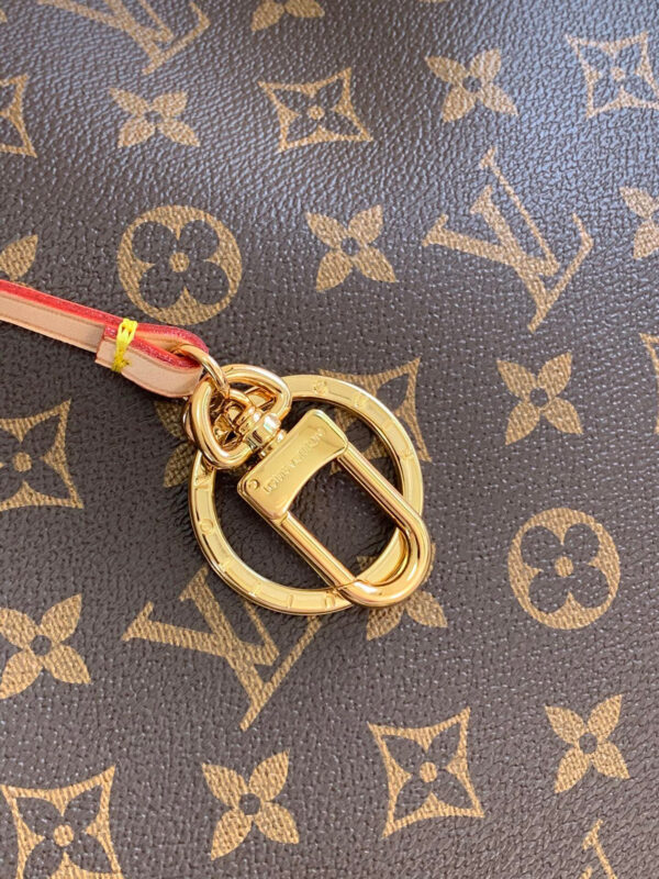 Louis Vuitton Artsy