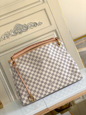 Louis Vuitton Artsy