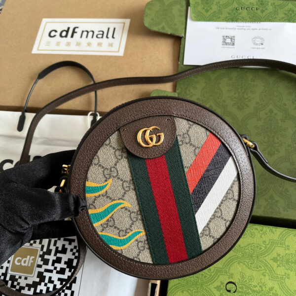 Gucci Round Shoulder Bags