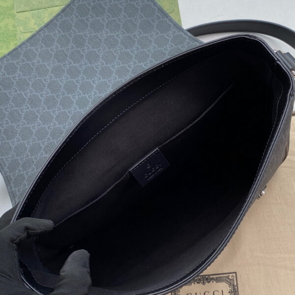 Gucci GG Messenger Bag