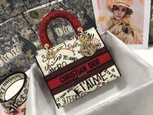 Dior Medium Lady D-Lite bag