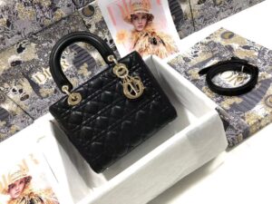 MEDIUM LADY DIOR BAG