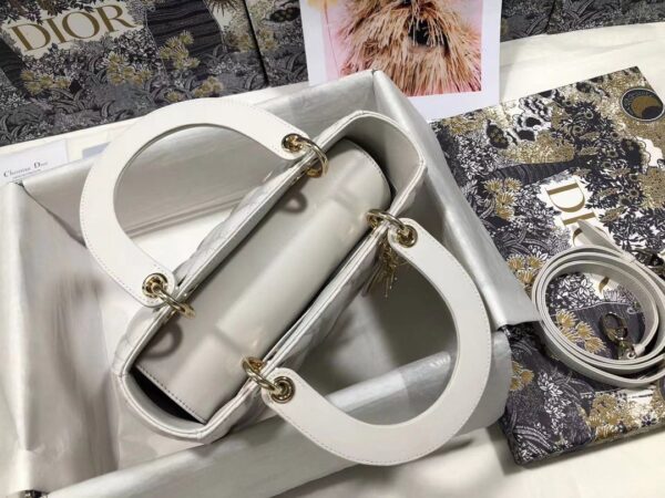 MEDIUM LADY DIOR BAG