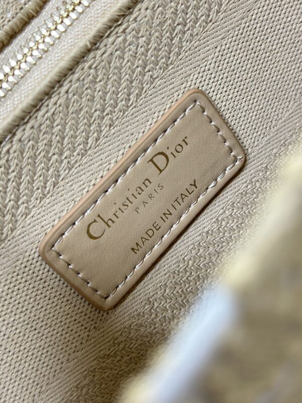 Dior Medium Lady D-Lite bag