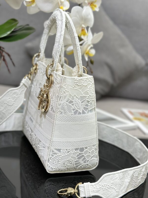 Dior Medium Lady D-Lite bag