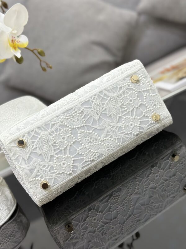 Dior Medium Lady D-Lite bag