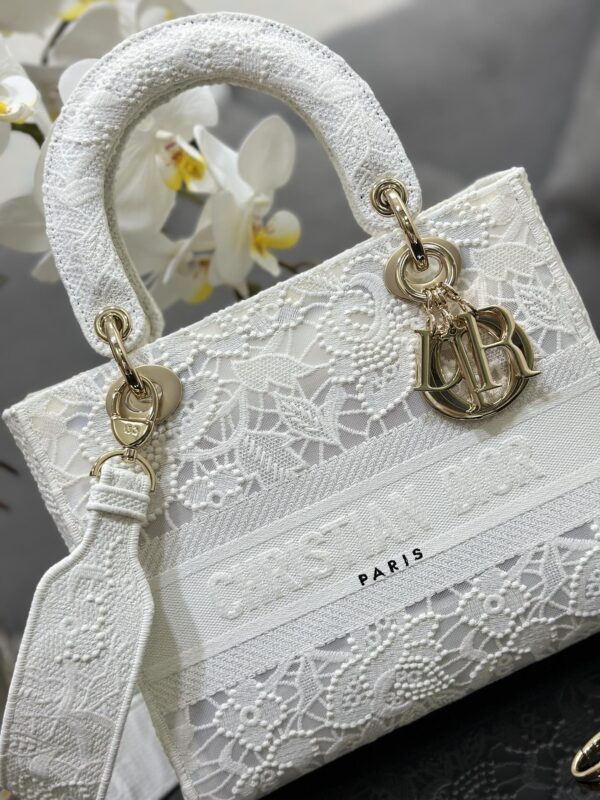 Dior Medium Lady D-Lite bag