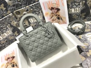 MEDIUM LADY DIOR BAG