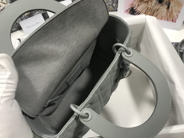 MEDIUM LADY DIOR BAG