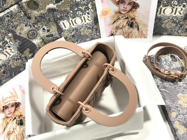 MEDIUM LADY DIOR BAG