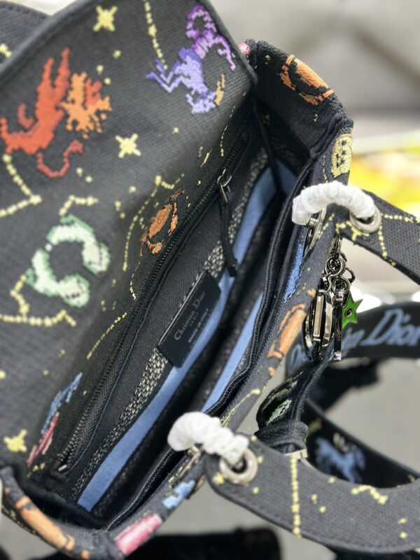 Dior Medium Lady D-Lite bag