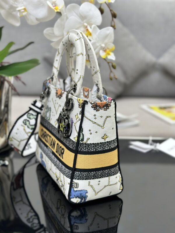 Dior Medium Lady D-Lite bag